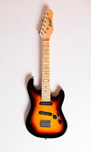 ������������� ������� ROCKET ST-32 SB ����